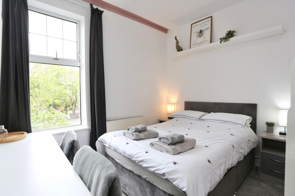 The Hot Tub Townhouse By Holiday Heim Lytham St Annes Exteriér fotografie