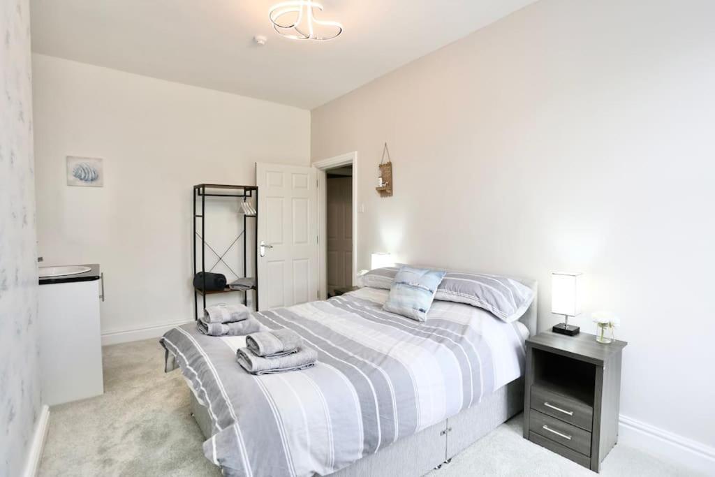 The Hot Tub Townhouse By Holiday Heim Lytham St Annes Exteriér fotografie
