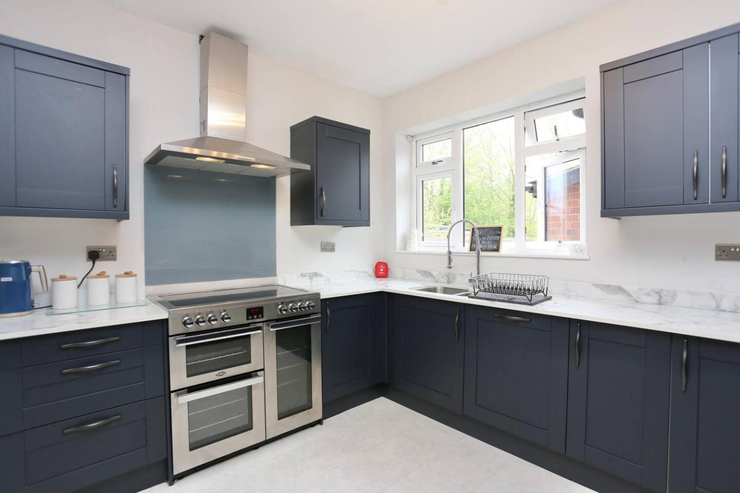 The Hot Tub Townhouse By Holiday Heim Lytham St Annes Exteriér fotografie